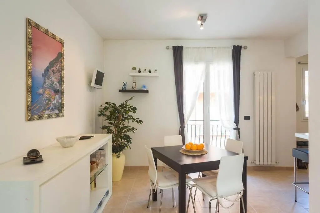 Modern Apartment Bubu Casa Borgonovo