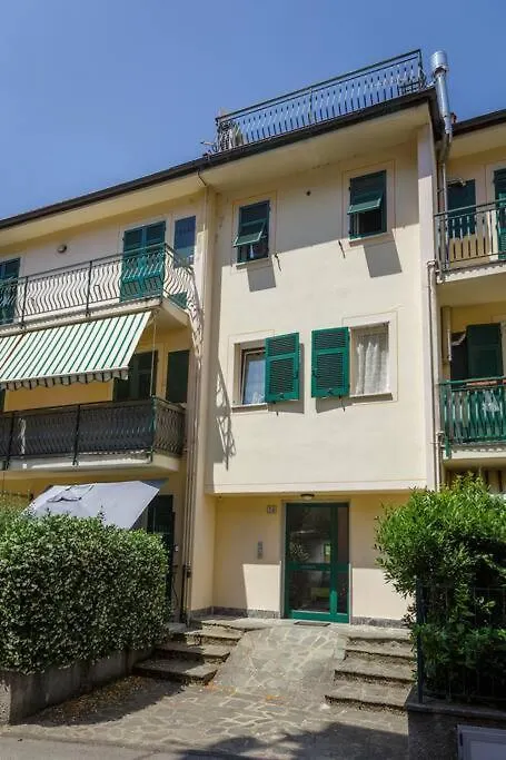Modern Apartment Bubu Casa Borgonovo Italia