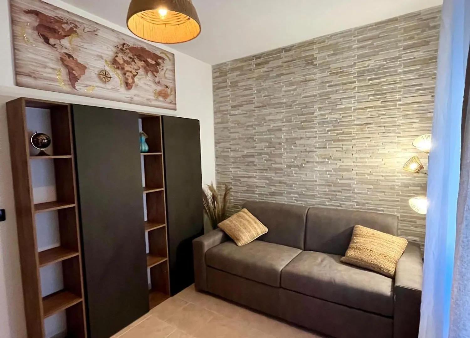 Modern Apartment Bubu Casa Borgonovo